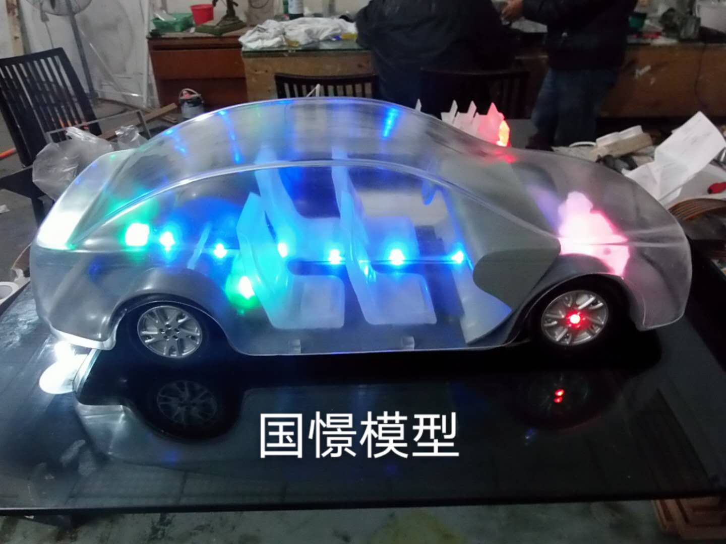 吉木乃县透明车模型